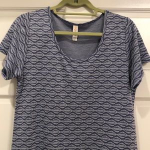 LuLaRoe Medium Classic T Jacquard Blue -like new!